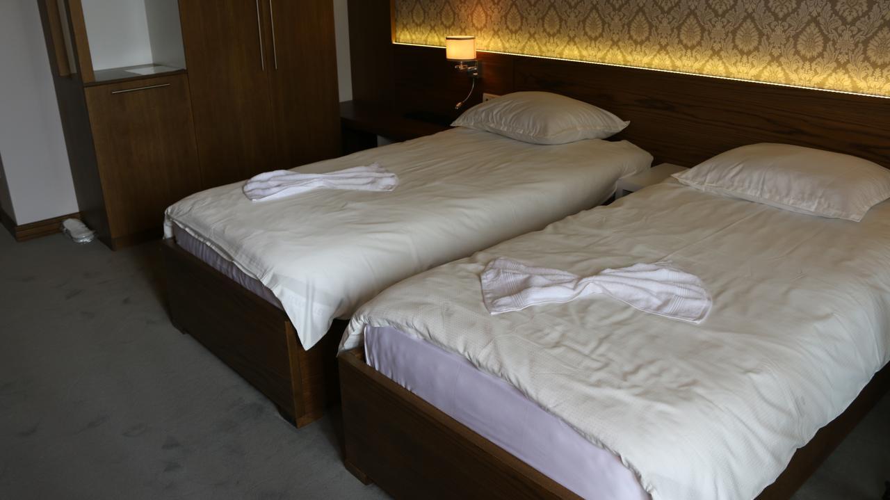 Hotel Admiral Prizren Eksteriør bilde