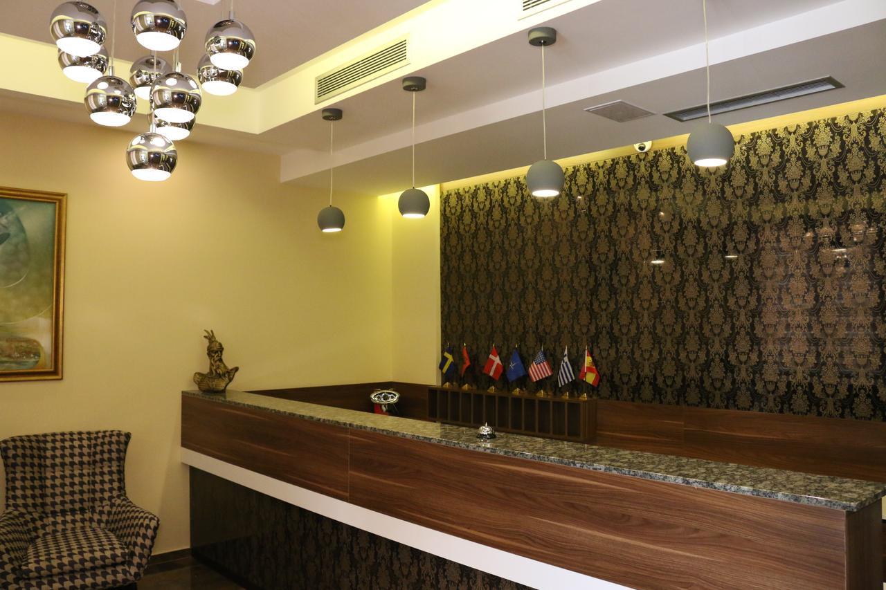 Hotel Admiral Prizren Eksteriør bilde