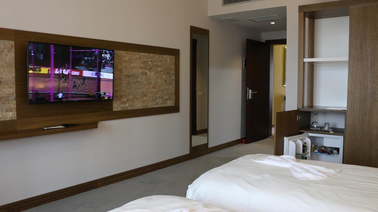 Hotel Admiral Prizren Eksteriør bilde